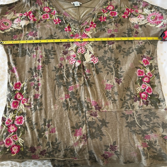 Sundance Olive Floral Embroidered Blouse - Picture 3 of 9